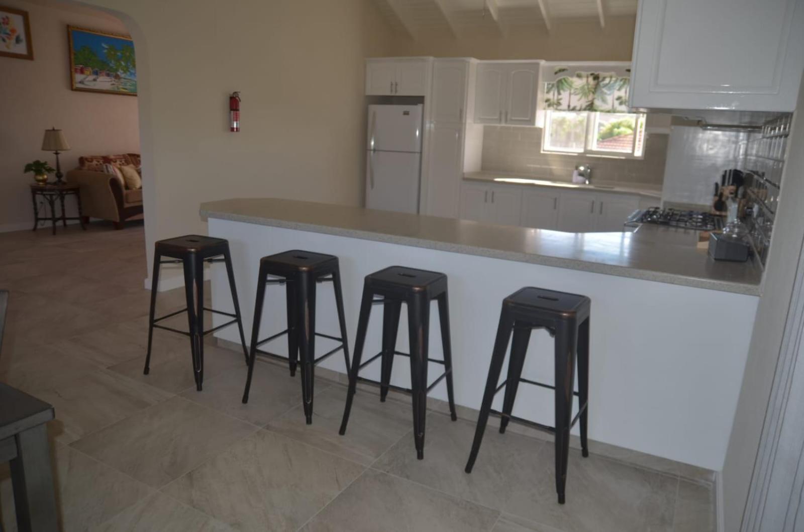 Ixoras Beach Apartments Saint Peter Δωμάτιο φωτογραφία